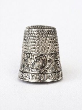 Antique Sterling Silver Thimble Size 10 Ornate Floral Sewing Collectible